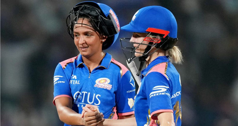 WPL में हरमनप्रीत कौर ने बनाया इतिहास, भारत की पहली खिलाड़ी बनीं ऐसा करने वाली WPL में हरमनप्रीत कौर ने बनाया इतिहास, भारत की पहली खिलाड़ी बनीं ऐसा करने वाली