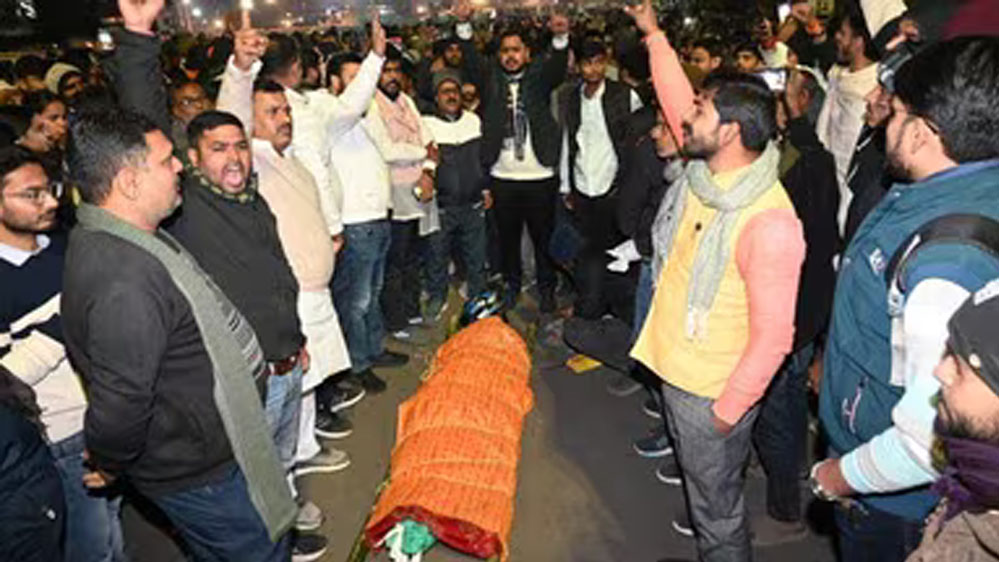 पटना NEET छात्रा मौत मामले में चौंकाने वाला खुलासा, हॉस्टल में रहने वाले मनीष पर सेक्स रैकेट का आरोप