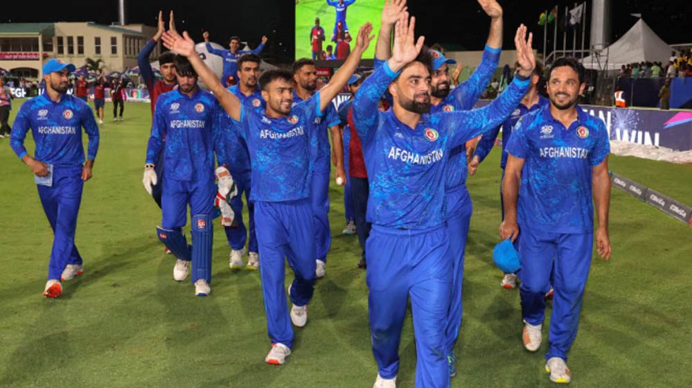 टी20 वर्ल्ड कप 2026: अफगानिस्तान ने घोषित की 15 सदस्यीय टीम, राशिद खान को मिली कप्तानी टी20 वर्ल्ड कप 2026: अफगानिस्तान ने घोषित की 15 सदस्यीय टीम, राशिद खान को मिली कप्तानी