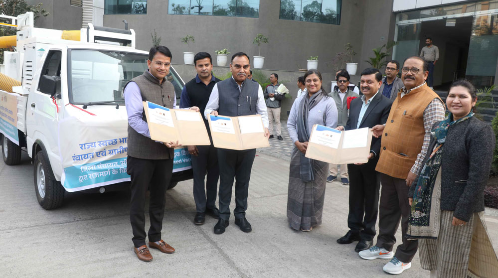 भोपाल–देवास राज्य राजमार्ग पर कचरा संग्रहण एवं प्रबंधन के लिये एमओयू पर हुए हस्ताक्षर भोपाल–देवास राज्य राजमार्ग पर कचरा संग्रहण एवं प्रबंधन के लिये एमओयू पर हुए हस्ताक्षर