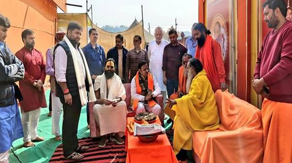 उप मुख्यमंत्री शुक्ल ने प्रयागराज में त्रिवेणी संगम में स्नान कर किया पूजन उप मुख्यमंत्री शुक्ल ने प्रयागराज में त्रिवेणी संगम में स्नान कर किया पूजन