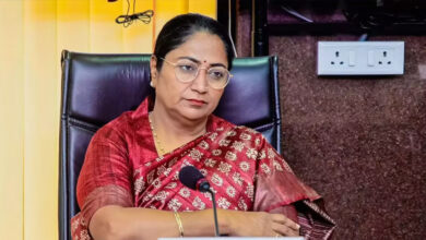 यमुना को फिर से दिल्ली की जीवनरेखा बनाएगी रेखा सरकार, एक्शन मोड में हुईं मुख्यमंत्री यमुना को फिर से दिल्ली की जीवनरेखा बनाएगी रेखा सरकार, एक्शन मोड में हुईं मुख्यमंत्री