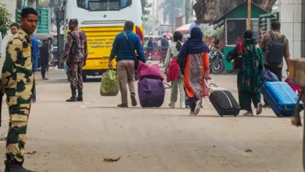 MP में घुसपैठियों के खिलाफ पुलिस की ‘सर्जिकल स्ट्राइक’, 3278 संदिग्ध बांग्लादेशी चिह्नित MP में घुसपैठियों के खिलाफ पुलिस की ‘सर्जिकल स्ट्राइक’, 3278 संदिग्ध बांग्लादेशी चिह्नित