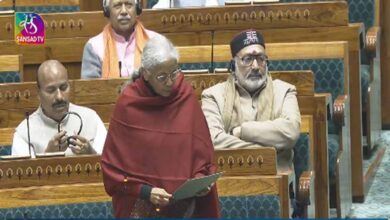 बजट सत्र 2026: वित्त मंत्री निर्मला सीतारमण ने लोकसभा में पेश किया आर्थिक सर्वे 2025-26 बजट सत्र 2026: वित्त मंत्री निर्मला सीतारमण ने लोकसभा में पेश किया आर्थिक सर्वे 2025-26