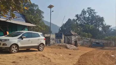 नक्सलियों के आतंक से खाली हुए गांव, अब SP की बहादुरी ने बदली तस्वीर