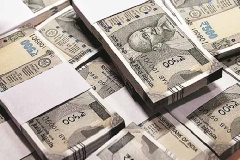 भारत की ताकत का उभार: अगले 5 साल में प्रति व्यक्ति आय 4000 डॉलर तक पहुंचेगी, चीन से होगी बराबरी भारत की ताकत का उभार: अगले 5 साल में प्रति व्यक्ति आय 4000 डॉलर तक पहुंचेगी, चीन से होगी बराबरी