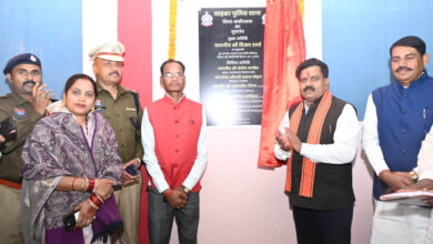 रायपुर : उप मुख्यमंत्री विजय शर्मा ने कबीरधाम में रेंज के पहले साइबर थाने का किया शुभारंभ