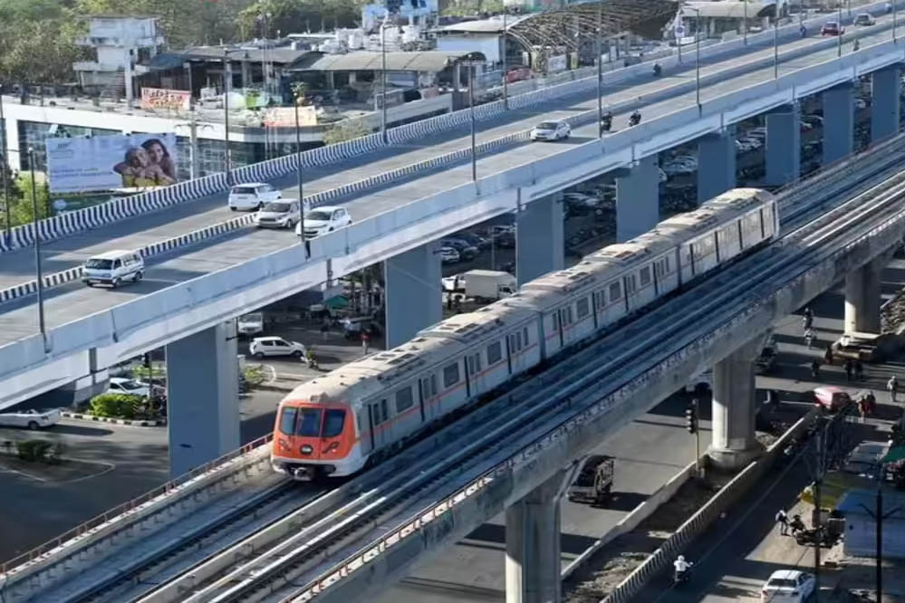भोपाल मेट्रो का जोश 15 दिन में ठंडा, पैसेंजर कम होने पर शेड्यूल में बदलाव—अब दोपहर से शाम तक चलेगी ट्रेन