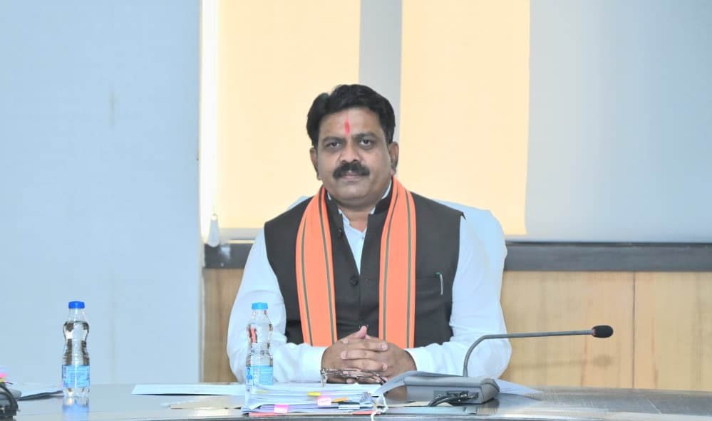 रायपुर : गृह विभाग के बजट निर्माण हेतु उपमुख्यमंत्री विजय शर्मा की अध्यक्षता में बैठक का हुआ आयोजन