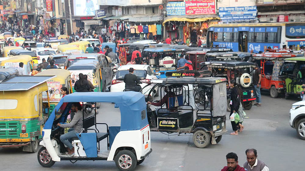 इंदौर में सात सेक्टर में बंटेंगे ई-रिक्शा, 30 दिन में होगी व्यवस्था, फिर एक महीने का ट्रायल