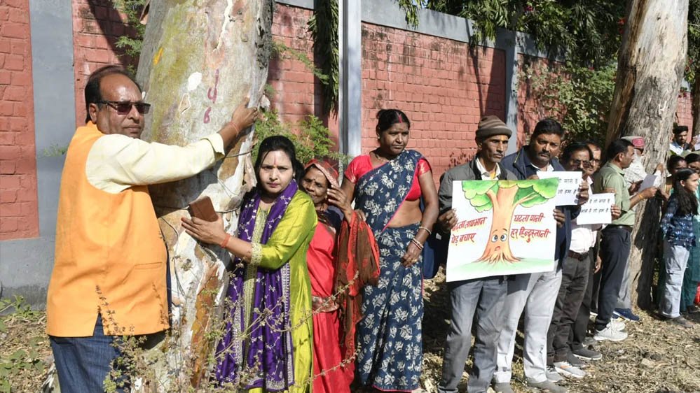 भोपाल की सांसे नहीं रुकेगी; अयोध्या बायपास के लिए 8 हजार पेड़ काटने पर NGT की रोक बरकरार भोपाल की सांसे नहीं रुकेगी; अयोध्या बायपास के लिए 8 हजार पेड़ काटने पर NGT की रोक बरकरार