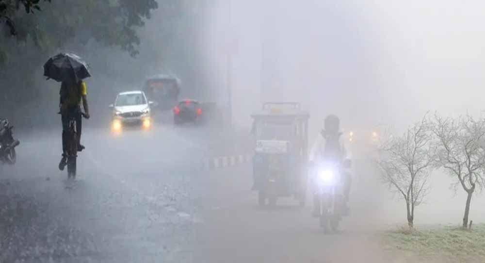 बिहार में पछुआ हवाओं से बढ़ी कनकनी, कोहरे और बारिश की पड़ेगी दोहरी मार