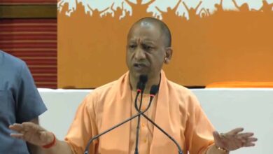 नगर निगम की निश्चित आय का जरिया बनेगी सीएम ग्रिड की स्मार्ट सड़क : मुख्यमंत्री योगी आदित्यनाथ