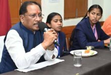 रामकृष्ण मिशन के सेवा कार्यों की मुख्यमंत्री ने की सराहना