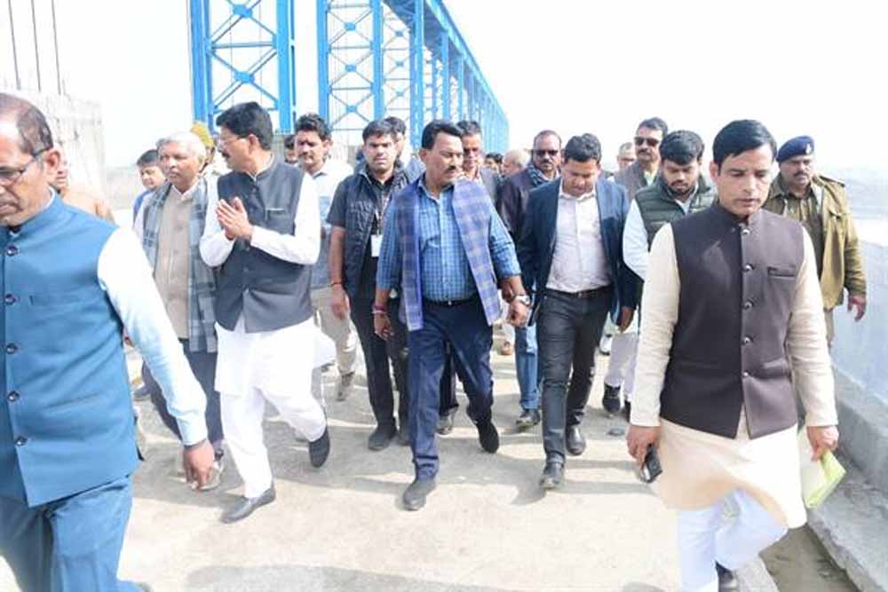 जल संसाधन मंत्री  सिलावट ने कोठा बैराज परियोजना के कार्यों का लिया जायजा