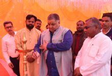 पर्यटन एवं संस्कृति मंत्री  राजेश अग्रवाल ने अंबिकापुर के विश्वकर्मा मंदिर में पूजा-अर्चना कर छत्तीसगढ़वासियों के सुख-समृद्धि की कामना की