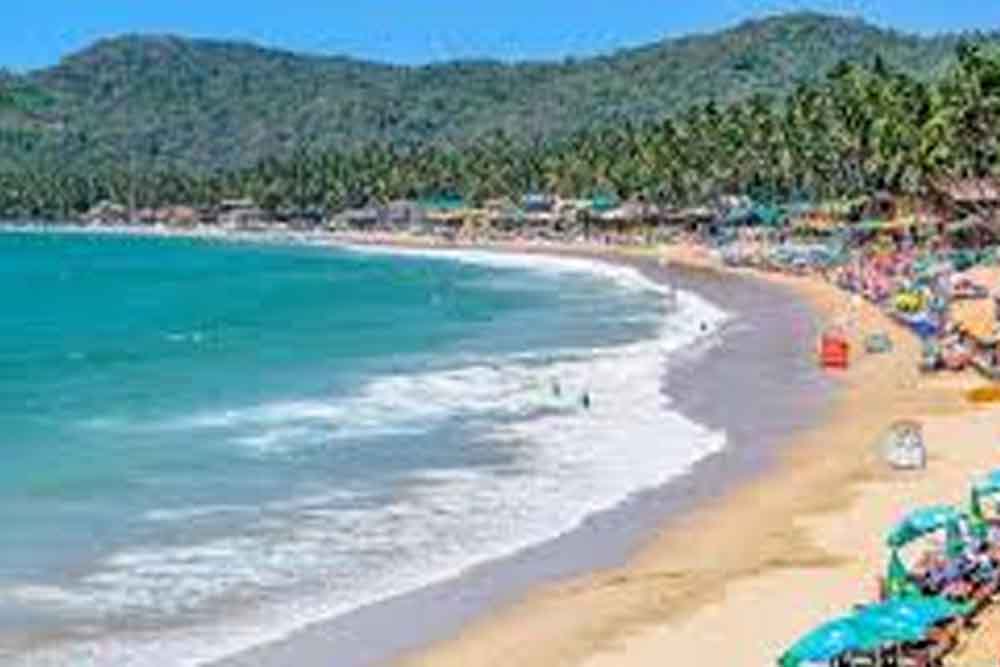 सर्दियों से छुटकारा! जनवरी-फरवरी में घूमने के लिए ये गर्म डेस्टिनेशन हैं परफेक्ट