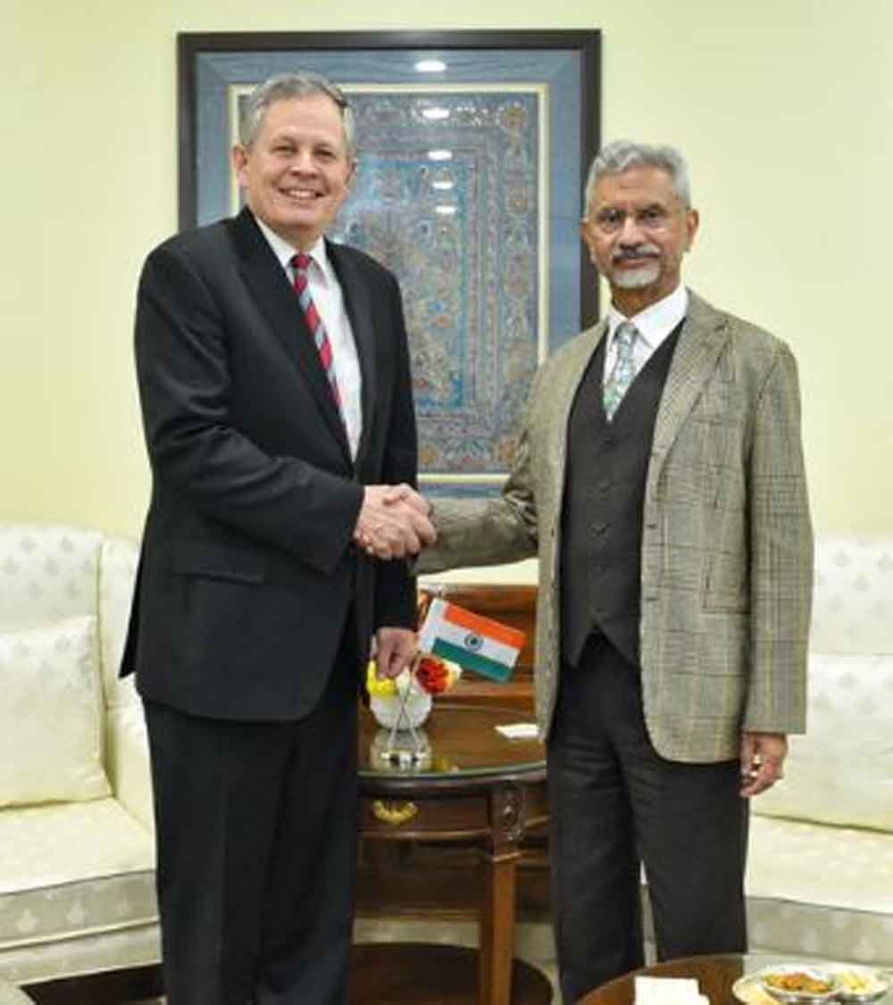 भारत-अमेरिका व्यापार वार्ता की शुरुआत: एस. जयशंकर ने अमेरिकी सांसद से की अहम मुलाकात