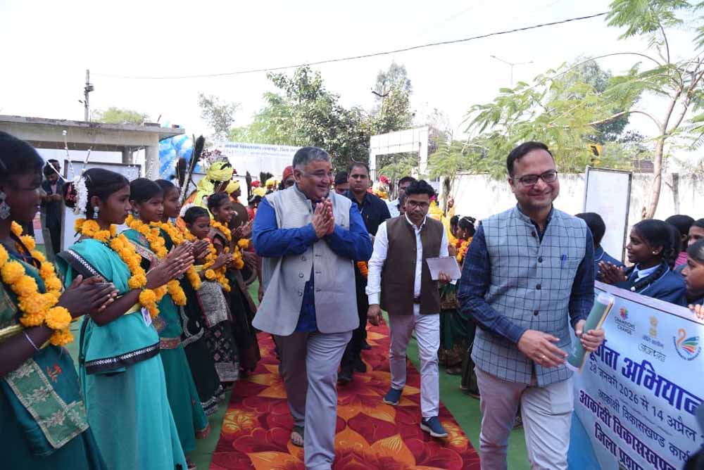 संपूर्णता अभियान 2.0 की शुरुआत: मंत्री राजेश अग्रवाल बोले—सरगुजा के पिछड़े क्षेत्रों का होगा समग्र विकास