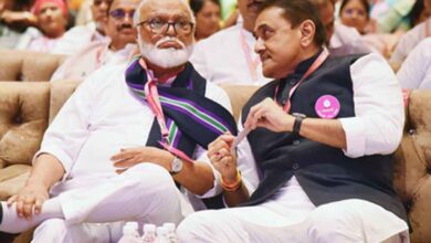 NCP प्रतिनिधिमंडल ने CM फडणवीस से की मुलाकात, विधायक दल नेता और डिप्टी CM पर हुई चर्चा