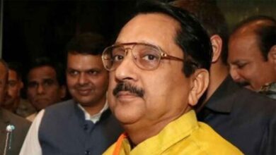 महाराष्ट्र में दुखद घटना: पूर्व BJP नेता का 71 वर्ष की आयु में निधन महाराष्ट्र में दुखद घटना: पूर्व BJP नेता का 71 वर्ष की आयु में निधन