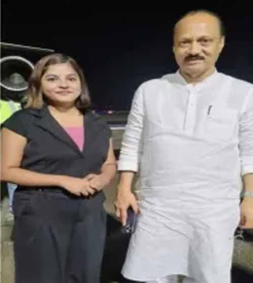 पापा… आज जा रही”: अधूरा रह गया वादा, आख़िरी कॉल याद कर फफक पड़े फ्लाइट अटेंडेंट पिंकी के पिता पापा… आज जा रही”: अधूरा रह गया वादा, आख़िरी कॉल याद कर फफक पड़े फ्लाइट अटेंडेंट पिंकी के पिता