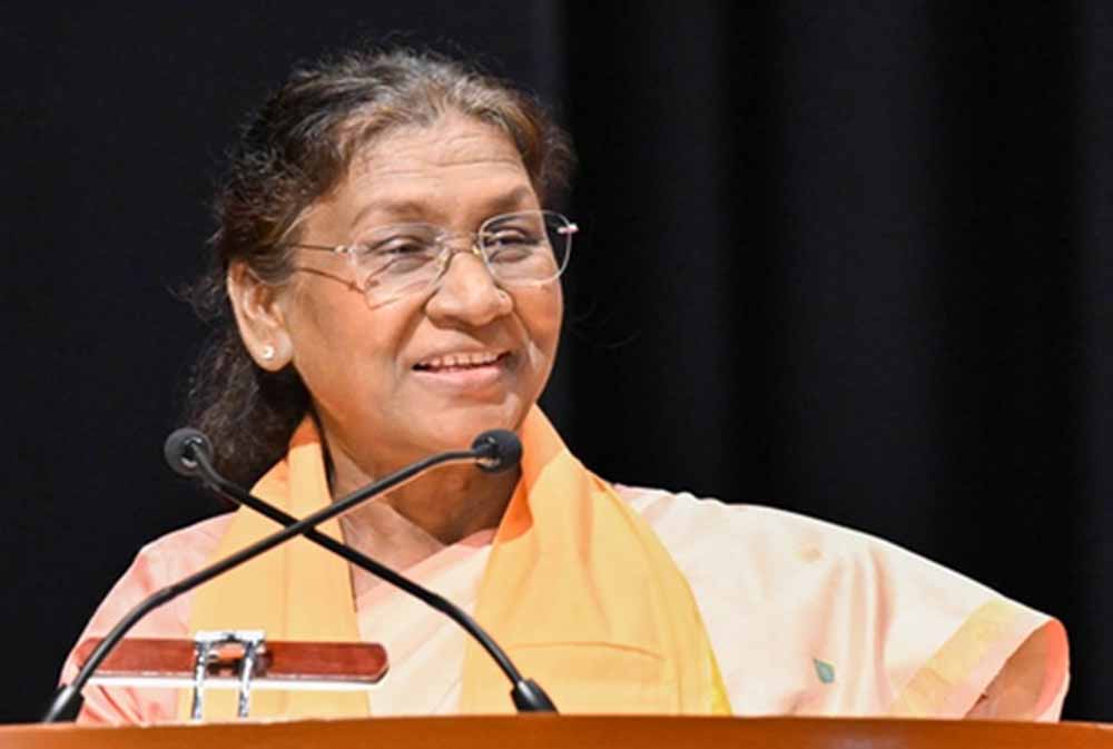 हिमाचल स्थापना दिवस पर राष्ट्रपति मुर्मू का संदेश: समृद्धि और स्वर्णिम भविष्य की दी शुभकामनाएं हिमाचल स्थापना दिवस पर राष्ट्रपति मुर्मू का संदेश: समृद्धि और स्वर्णिम भविष्य की दी शुभकामनाएं