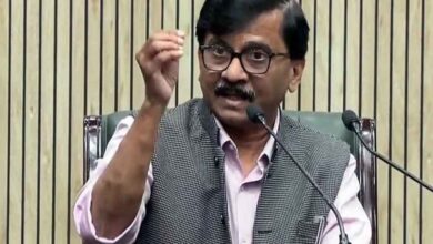 बीएमसी चुनाव से पहले बड़ा आरोप: हजारों वोटरों के नाम गायब, संजय राउत ने उठाए सवाल