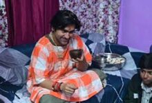 रात के अंधेरे में वचन निभाने आए आचार्य धीरेंद्र शास्त्री