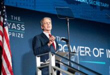 दावोस में अमेरिका का बड़ा बयान: मंत्री बेसेंट बोले– ग्रीनलैंड को यूएस में होना चाहिए