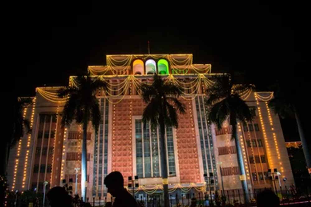 MP Officers Transfer: मंत्रालय से लेकर मैदानी स्तर तक के अधिकारियों का बनेगा रिपोर्ट कार्ड, फिर होंगे तबादले MP Officers Transfer: मंत्रालय से लेकर मैदानी स्तर तक के अधिकारियों का बनेगा रिपोर्ट कार्ड, फिर होंगे तबादले