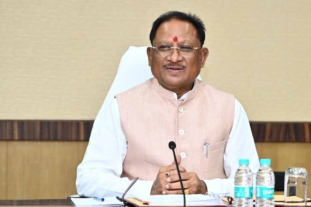 नक्सलवाद की रीढ़ टूटी! छत्तीसगढ़ में सबसे बड़ा आत्मसमर्पण अभियान सफल – CM साय