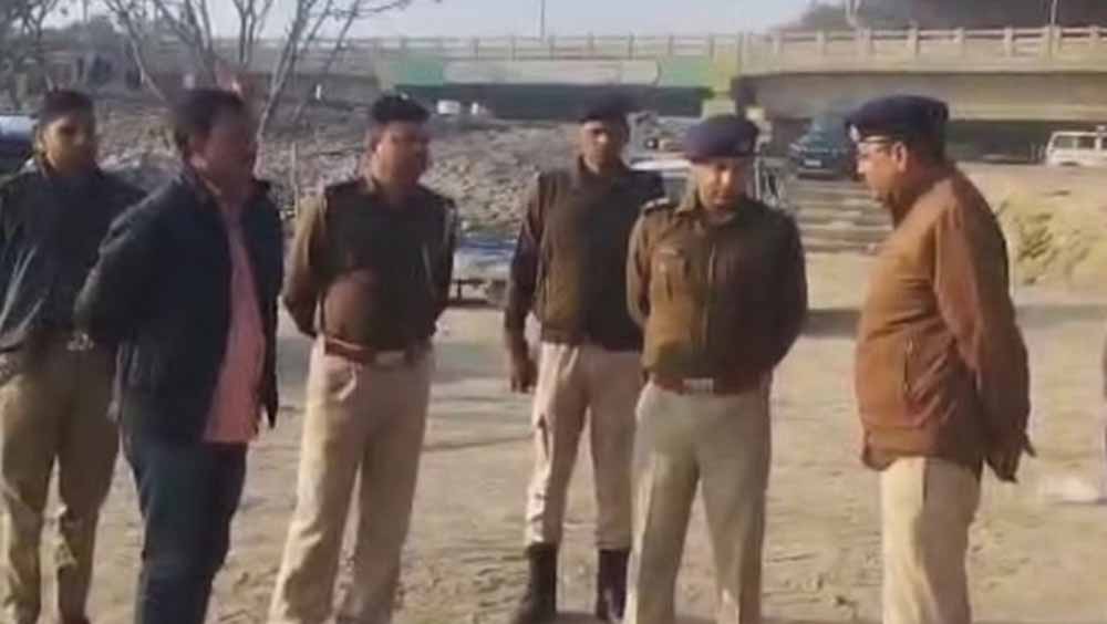 पटना में रंगदारी का काला सच: नाविकों से वसूली का पूरा खेल IPS अधिकारी ने खोला पटना में रंगदारी का काला सच: नाविकों से वसूली का पूरा खेल IPS अधिकारी ने खोला