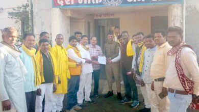 गोंडवाना गणतंत्र पार्टी ने करनपठार थाने में सौंपा ज्ञापन गोंडवाना गणतंत्र पार्टी ने करनपठार थाने में सौंपा ज्ञापन