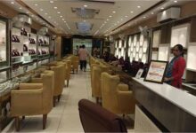 ग्राहक बनकर आए लुटेरे, दिनदहाड़े ज्वैलरी शॉप से लाखों के गहनों पर किया हाथ साफ