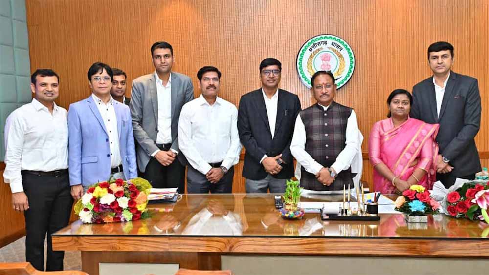 मुख्यमंत्री साय से नव नियुक्त आईएएस अधिकारियों की शिष्टाचार भेंट