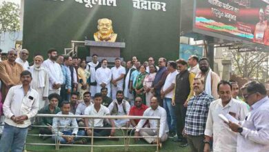 सांसद एवं प्रख्यात पत्रकार दाऊ चंदूलाल चंद्राकर जी को उनकी 31 वीं पुण्यतिथि पर कांग्रेस जनों ने श्रंद्धाजलि अर्पित की