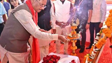 जन्मदिन पर सेवा का संदेश: मुख्यमंत्री साय ने जन्मदिन पर रक्तदान शिविर का किया शुभारंभ जन्मदिन पर सेवा का संदेश: मुख्यमंत्री साय ने जन्मदिन पर रक्तदान शिविर का किया शुभारंभ