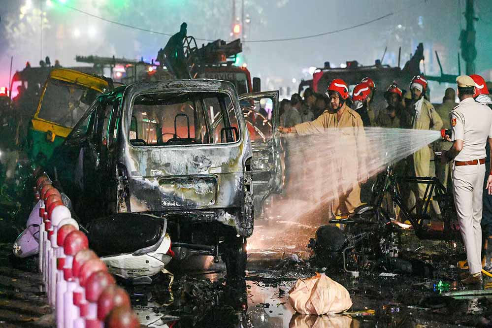 लाल किले के पास धमाका: जैश का कनेक्शन, सुरक्षा परिषद में पाकिस्तान फिर बेनकाब