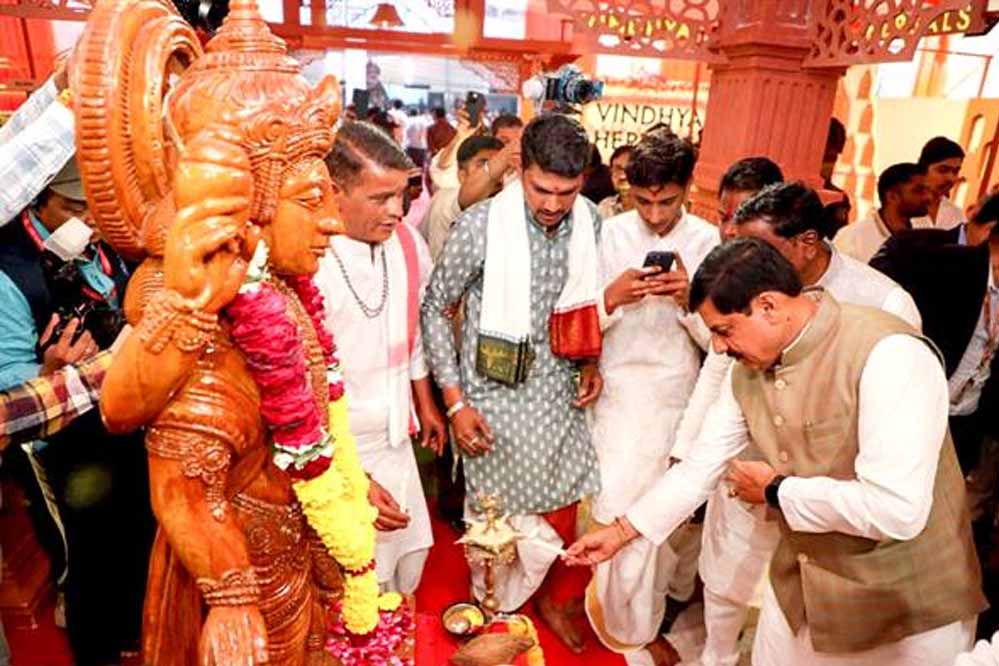 जनजातीय समुदाय की समृद्धि का आधार बन रहे हैं वन मेले : मुख्यमंत्री डॉ. यादव जनजातीय समुदाय की समृद्धि का आधार बन रहे हैं वन मेले : मुख्यमंत्री डॉ. यादव