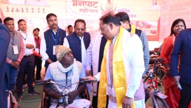 मैनपाट महोत्सव से सरगुजा की संस्कृति और अस्मिता को मिलेगी व्यापक पहचान: मुख्यमंत्री देव साय मैनपाट महोत्सव से सरगुजा की संस्कृति और अस्मिता को मिलेगी व्यापक पहचान: मुख्यमंत्री देव साय