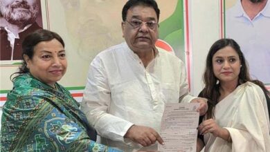 MP की राजनीति में बड़ा झटका: BJP नेता की बेटी ने कांग्रेस जॉइन कर सियासत गरमाई