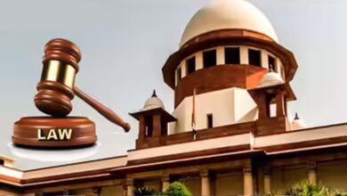 सुप्रीम कोर्ट का स्पष्ट संदेश: मुफ्त योजनाएं रेवड़ी नहीं, रोजगार के अवसर पैदा करें सुप्रीम कोर्ट का स्पष्ट संदेश: मुफ्त योजनाएं रेवड़ी नहीं, रोजगार के अवसर पैदा करें