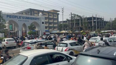 पीपुल्स यूनिवर्सिटी को बम धमकी, ईमेल में साइनाइड बम का दावा; पुलिस ने खाली कराया परिसर पीपुल्स यूनिवर्सिटी को बम धमकी, ईमेल में साइनाइड बम का दावा; पुलिस ने खाली कराया परिसर