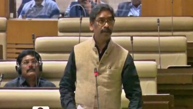 विधानसभा में CM हेमंत का बड़ा ऐलान: JPSC अभ्यर्थियों को राहत, कटऑफ डेट 1 अगस्त 2022 तय विधानसभा में CM हेमंत का बड़ा ऐलान: JPSC अभ्यर्थियों को राहत, कटऑफ डेट 1 अगस्त 2022 तय