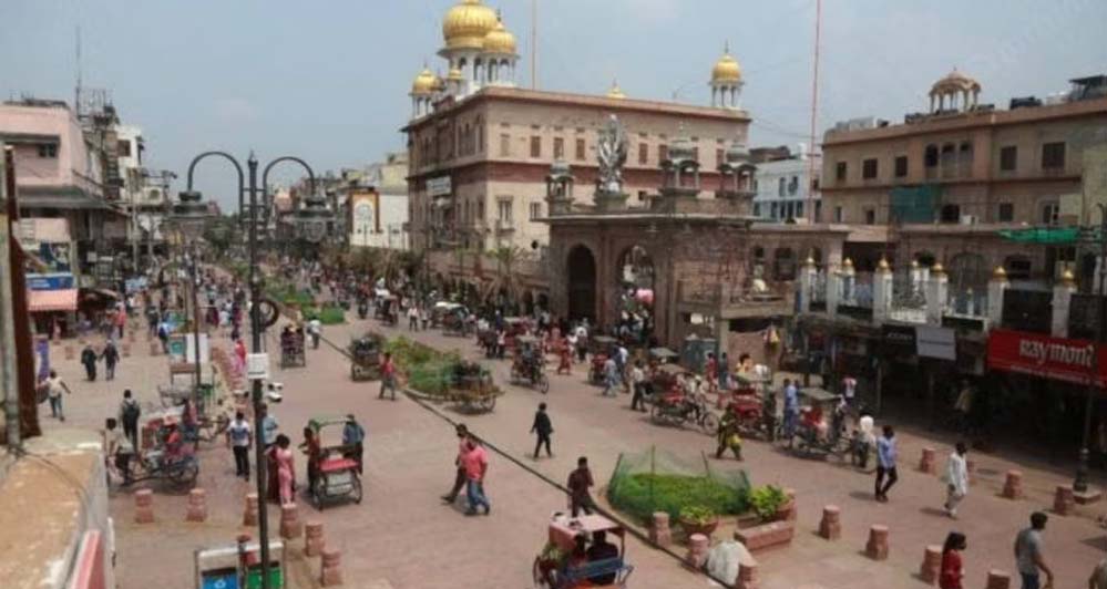 लाल किले के पास बम धमाके का अलर्ट, लश्कर ए तैयबा के निशाने पर चांदनी चौक का मंदिर लाल किले के पास बम धमाके का अलर्ट, लश्कर ए तैयबा के निशाने पर चांदनी चौक का मंदिर