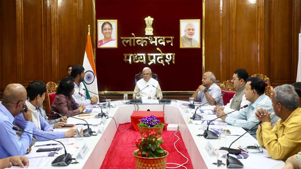 क्रियान्वयन में पारदर्शिता, तत्परता और संवेदनशीलता जरूरी : राज्यपाल पटेल क्रियान्वयन में पारदर्शिता, तत्परता और संवेदनशीलता जरूरी : राज्यपाल पटेल