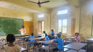 मप्र के सरकारी स्कूलों में नामांकन में गिरावट, 2015-16 से 2024-25 के बीच 22.03 लाख बच्चों की कमी मप्र के सरकारी स्कूलों में नामांकन में गिरावट, 2015-16 से 2024-25 के बीच 22.03 लाख बच्चों की कमी