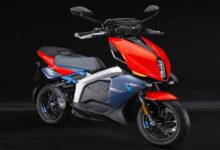 जनवरी 2026 में टीवीएस की रिकॉर्ड बिक्री, EV की मांग में 50% से ज्यादा उछाल; ग्राहक बढ़-चढ़कर चुन रहे इलेक्ट्रिक विकल्प