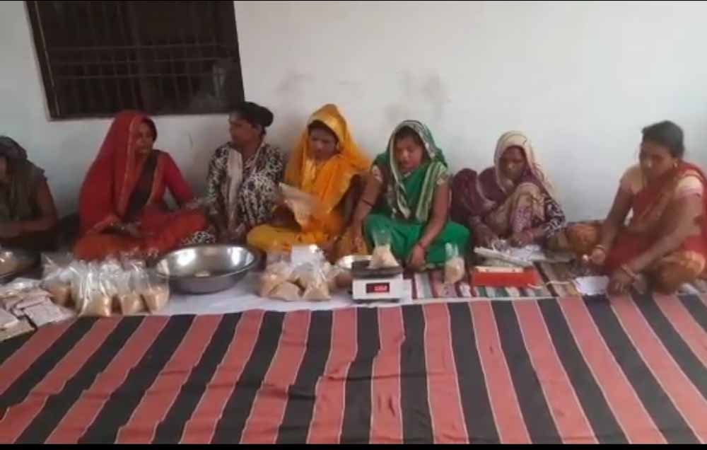 आजीविका मिशन बना गेम चेंजर, एक करोड़ महिलाएं बनीं आत्मनिर्भर आजीविका मिशन बना गेम चेंजर, एक करोड़ महिलाएं बनीं आत्मनिर्भर